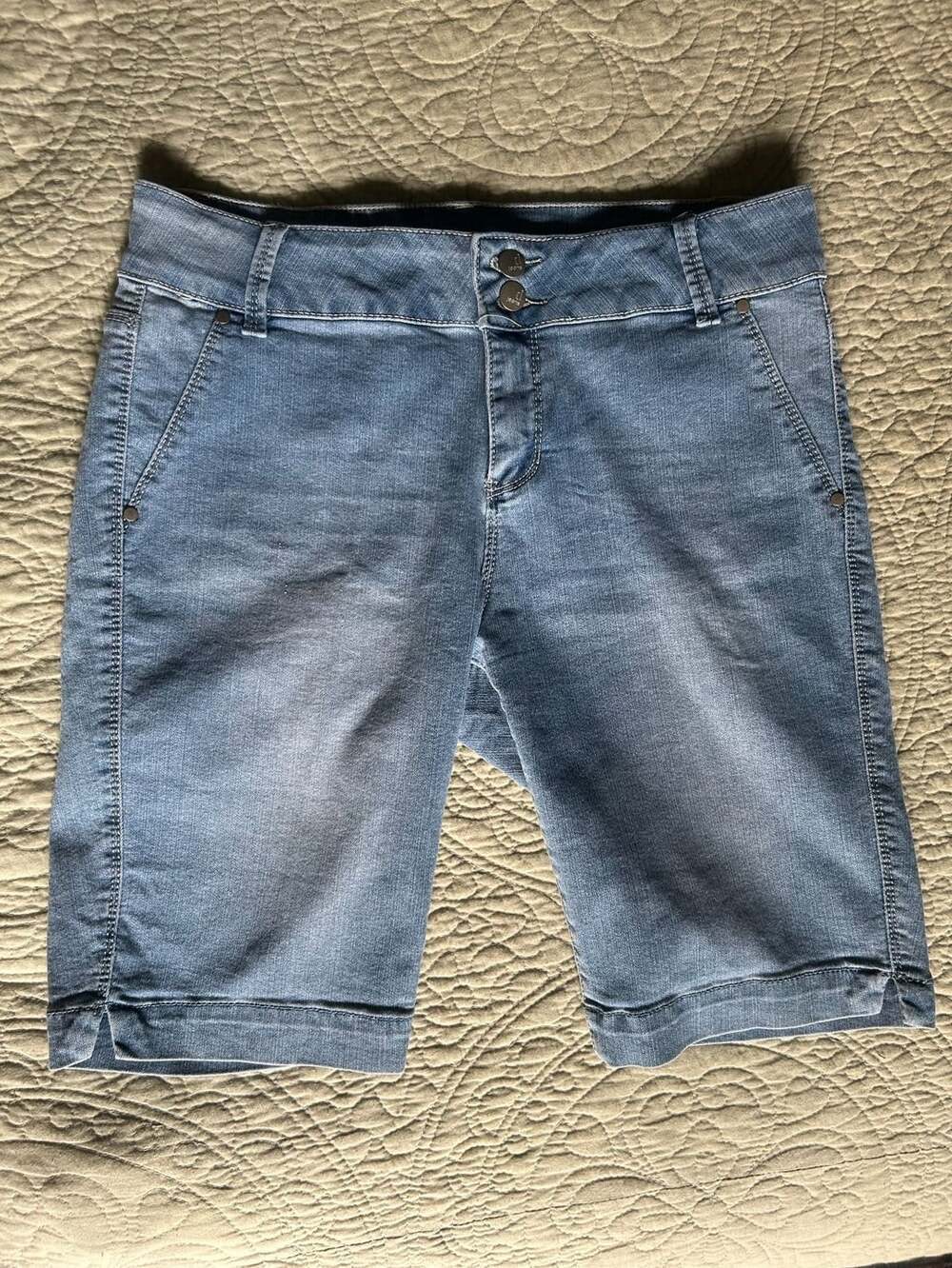 d.jeans Blue Denim Stretch Bermuda Shorts